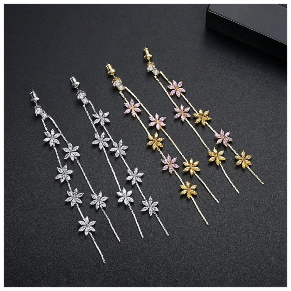 Swarovski Crystals Dangle Earrings The Shirin - Picture 4 of 7